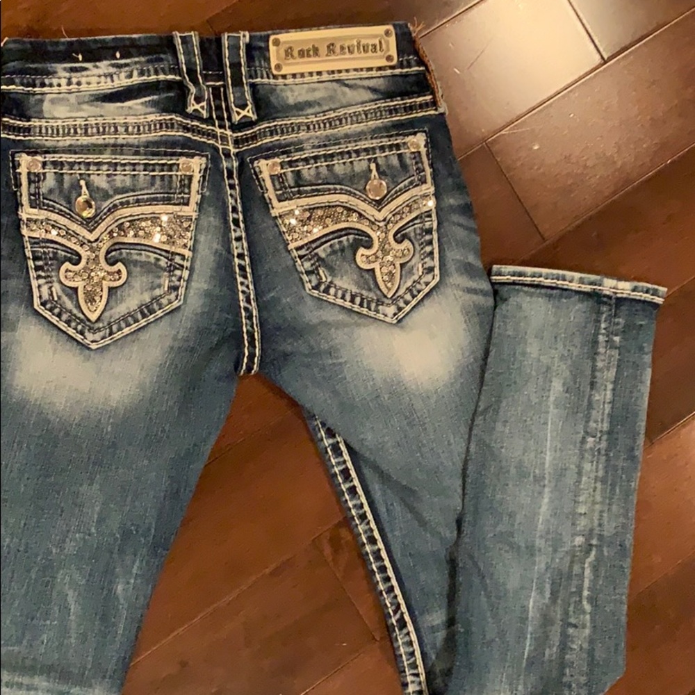 Straight leg jeans, style “Leni”